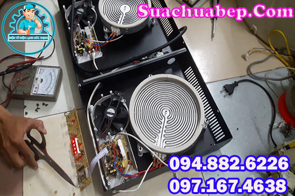 Hướng Dẫn Sửa Bếp Từ Đôi Tại Nhà3
