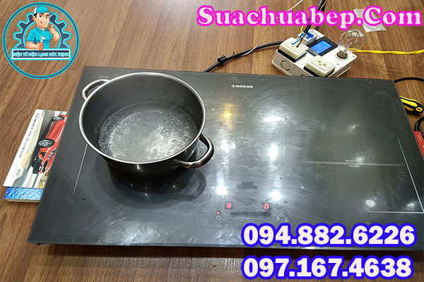 Sửa bếp từ Hitachi nhập khẩu tại nhà4