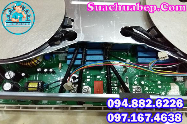 Sửa bếp từ Panasonic tại nhà uy tín2