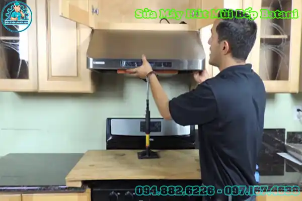 Sửa Máy Hút Mùi Batani Tại Nhà5