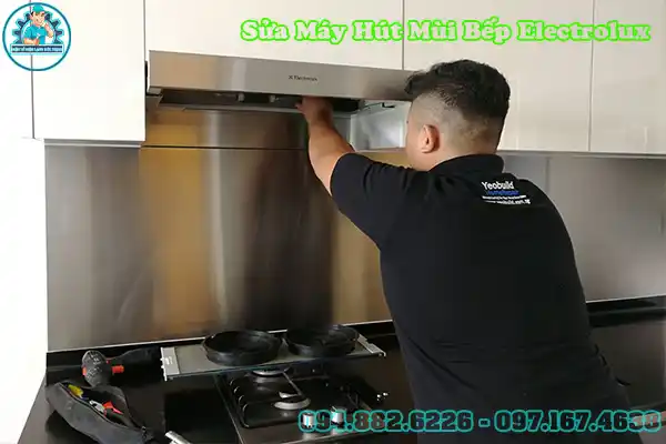 Sửa Máy Hút Mùi Bếp Electrolux Tại Nhà3
