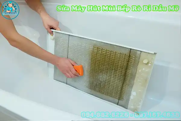 Dung dịch tẩy dầu mỡ nhà bếp