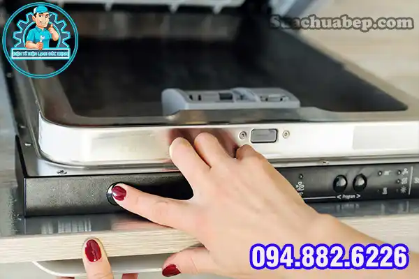 Máy Rửa Bát Báo Lỗi E33 Nguyên Nhân, Cách Khắc Phục1