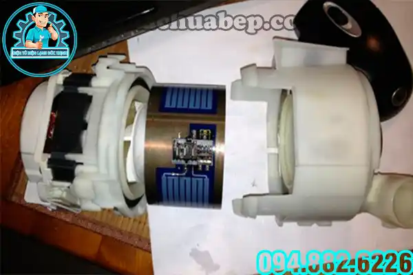 Máy Rửa Bát Báo Lỗi F03 – Nguyên Nhân, Cách Khắc Phục4