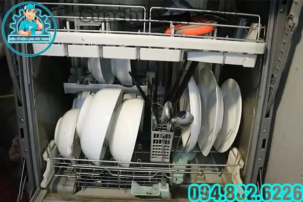 Máy rửa bát báo lỗi E4