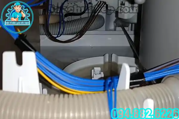 Máy Rửa Bát Báo Lỗi F79 – Nguyên Nhân Và Cách Xử Lý Tại Nhà3