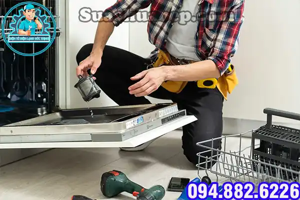 Máy Rửa Bát Báo Lỗi U12 – Nguyên Nhân, Cách Khắc Phục 1