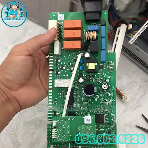 Máy Rửa Bát Báo Lỗi U18 – Nguyên Nhân, Cách Khắc Phục