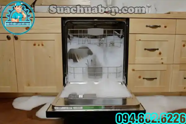 Máy rửa bát Bosch không thoát nước