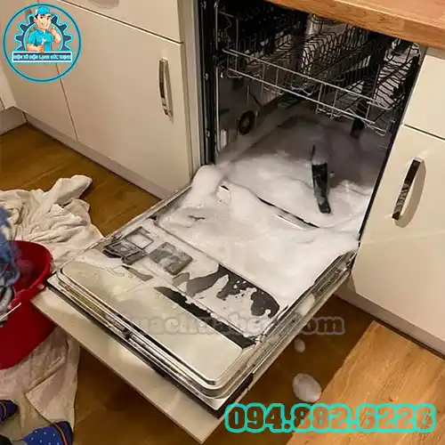 Máy Rửa Bát Trào Bọt Nguyên Nhân Và Cách Khắc Phục Hiệu Quả