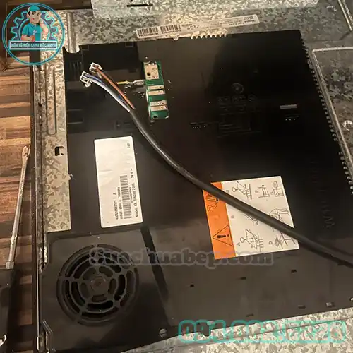 Bếp Từ Có Mùi Khét, Nóng, Kêu Tít Tít Nguyên Nhân Và Cách Sửa