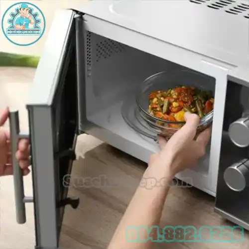 Lò Vi Sóng Không Nóng Đều – Nguyên Nhân & Cách Khắc Phục Nhanh