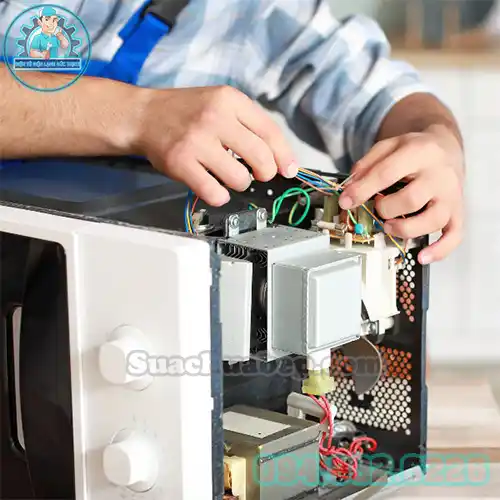 Vì Sao Lò Vi Sóng Kêu Ù Ù? Cách Kiểm Tra Và Khắc Phục